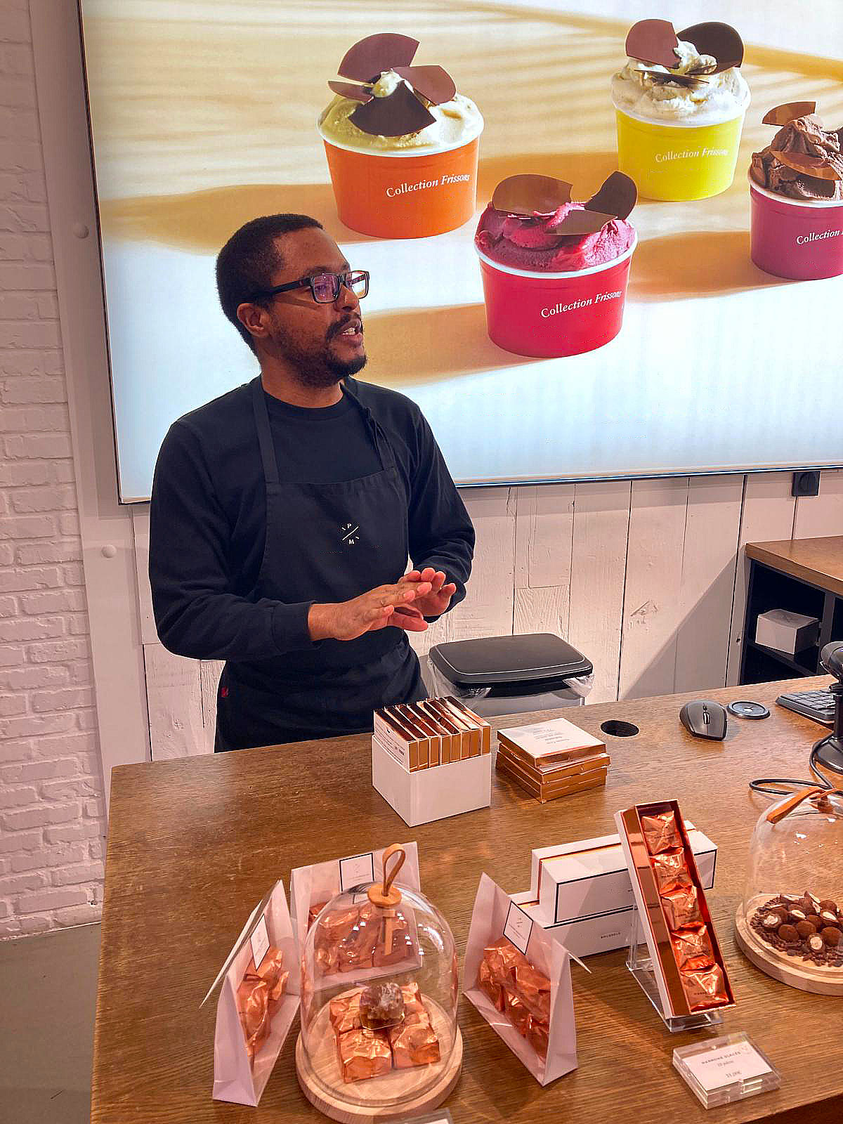 Chocolate, sweet treats and perfumes in the Marais - Image 5