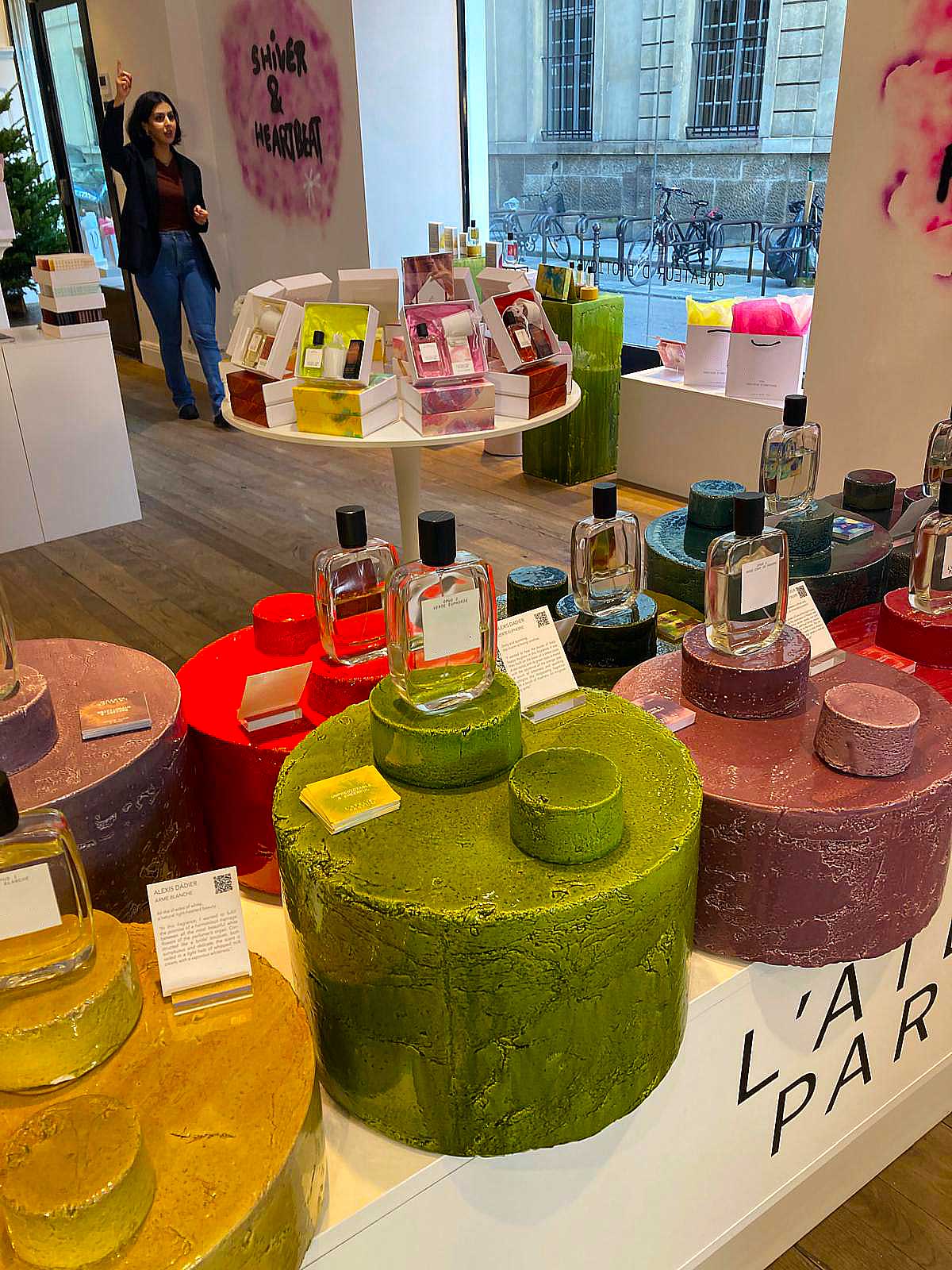 Chocolate, sweet treats and perfumes in the Marais - Image 13